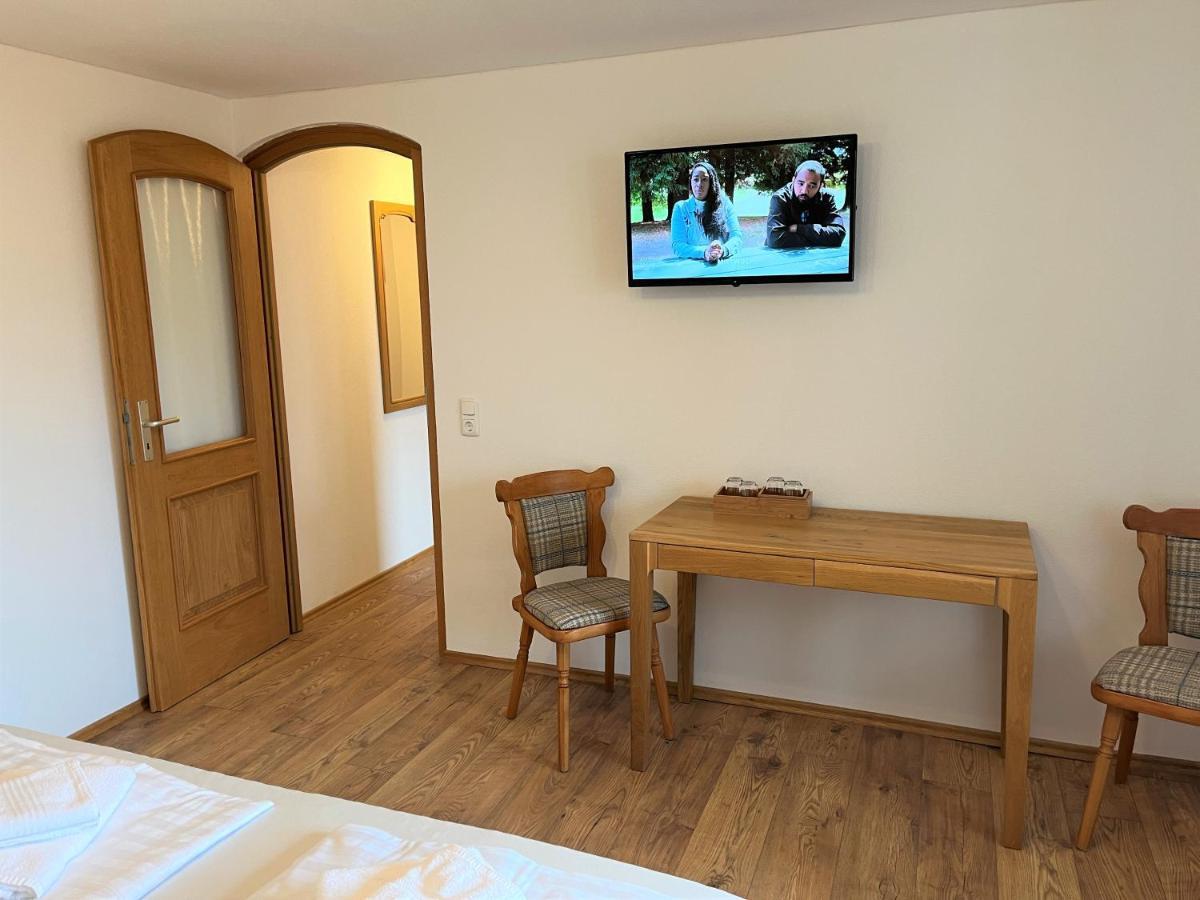 Hotel Gaestehaus Forggensee *