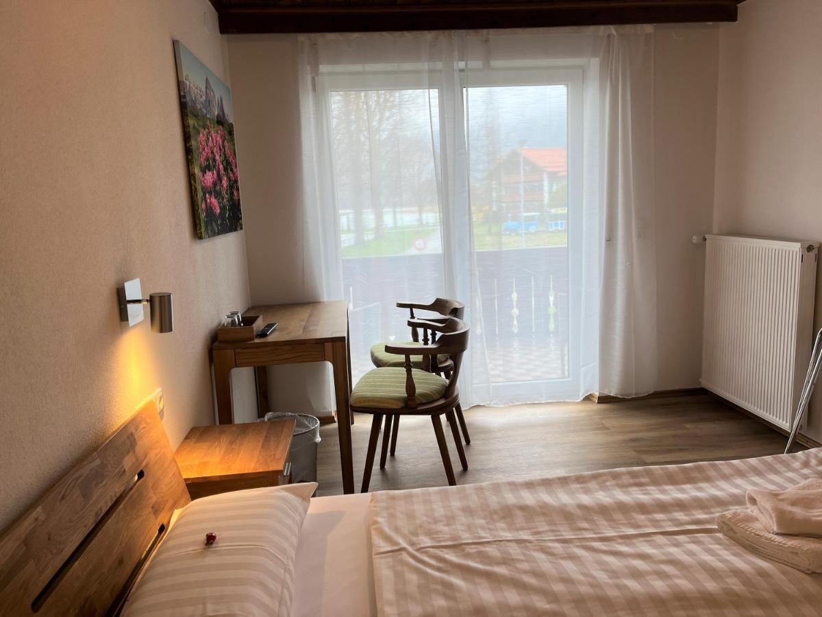 Hotel Gaestehaus Forggensee