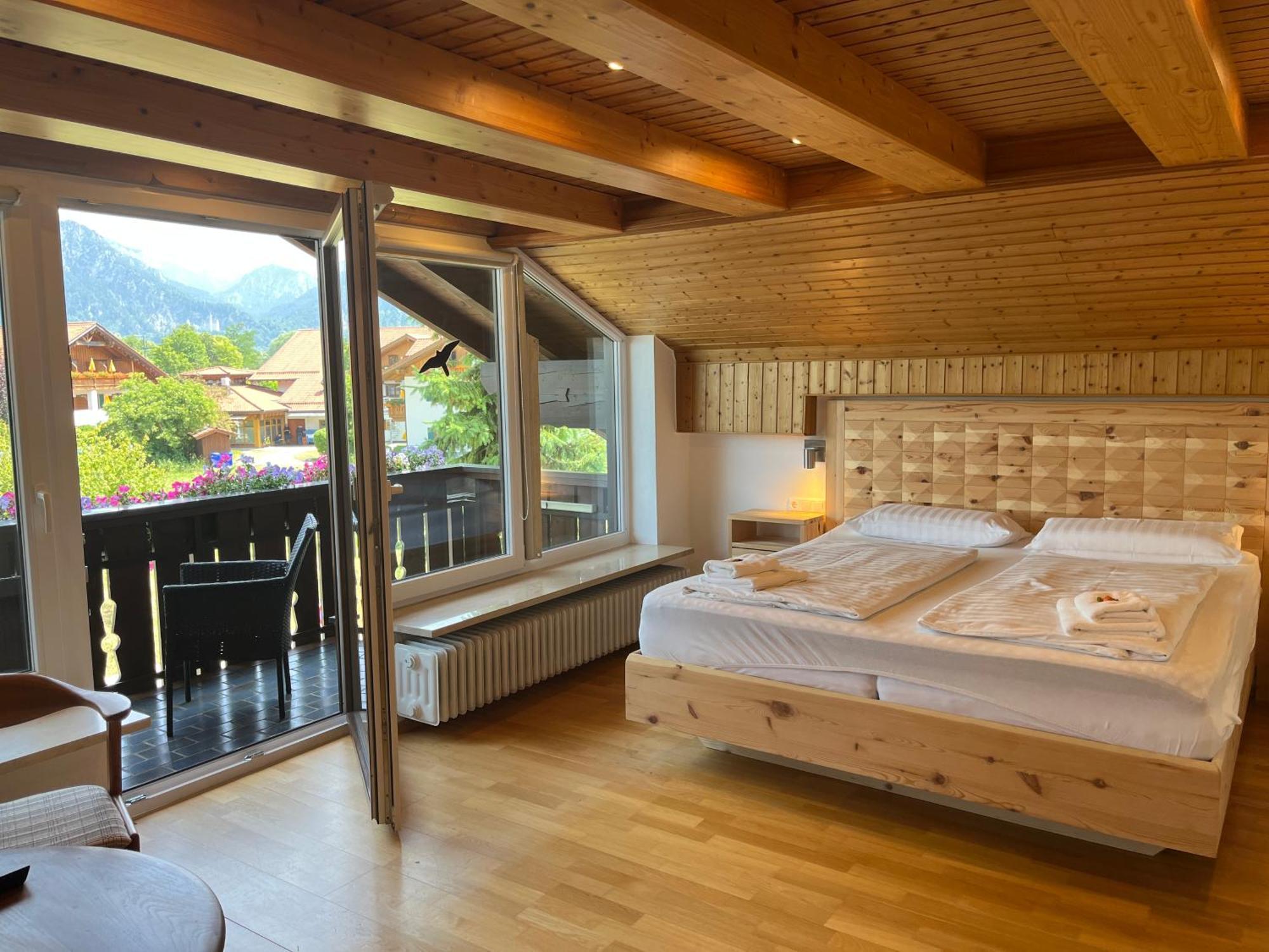 Hotel Gaestehaus Forggensee *